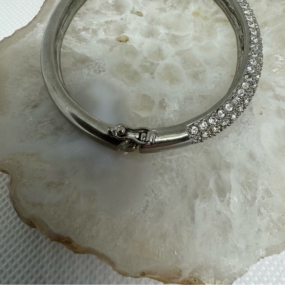 Lia Sophia GLITTERATI Bangle Bracelet - Picture 3 of 5